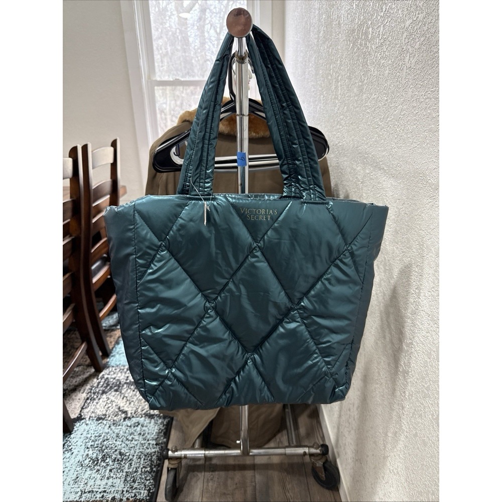 Victoria Secret Women's Tote Bag Large Green Metallic Quilted Puffer NEW